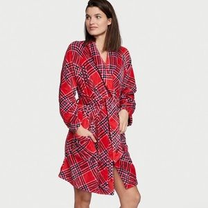 Victoria’s Secret Red Plaid Cozy Robe - BRAND NEW!